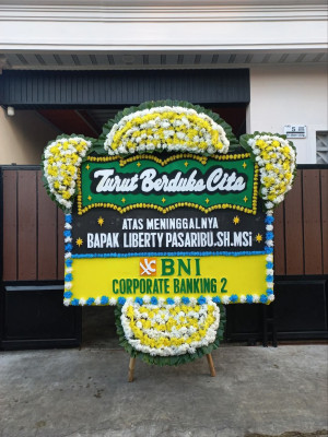 Papan Bunga Duka di Samarang