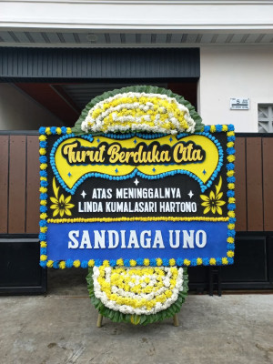 Papan Bunga Duka di Samarang